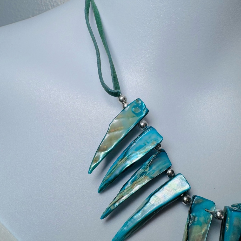 Turquoise Iridescent Shell Spike Statement Neckla… - image 5